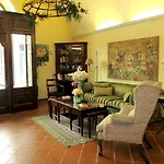 فندق Filippeschi 3*