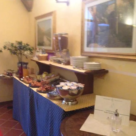 Ξενοδοχείο Filippeschi 3*
