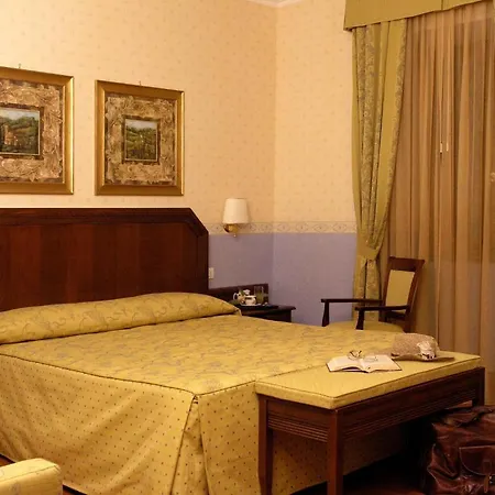 Filippeschi Hotel 3*