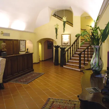 Hotell Filippeschi 3*