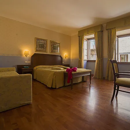 Hotel Filippeschi 3*