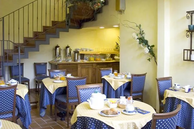 Filippeschi فندق 3*