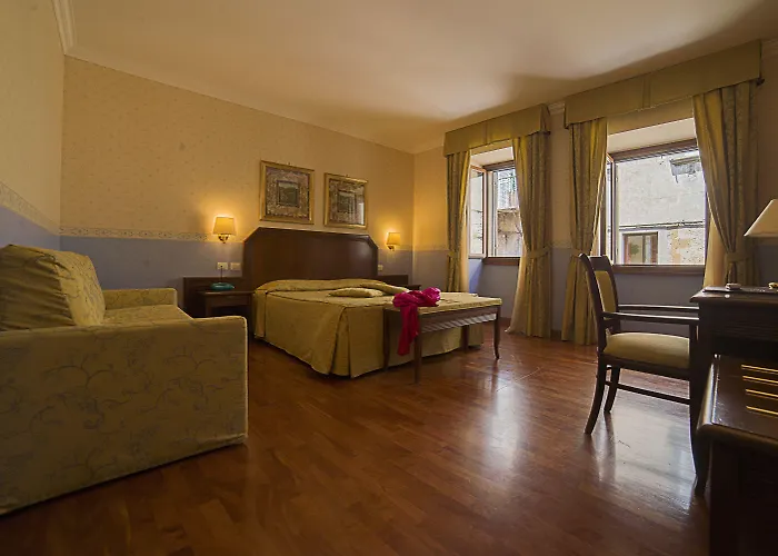 فندق Filippeschi 3*