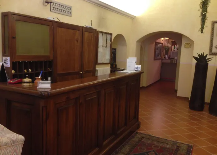 Filippeschi فندق 3*