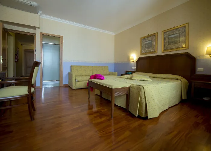 فندق Filippeschi