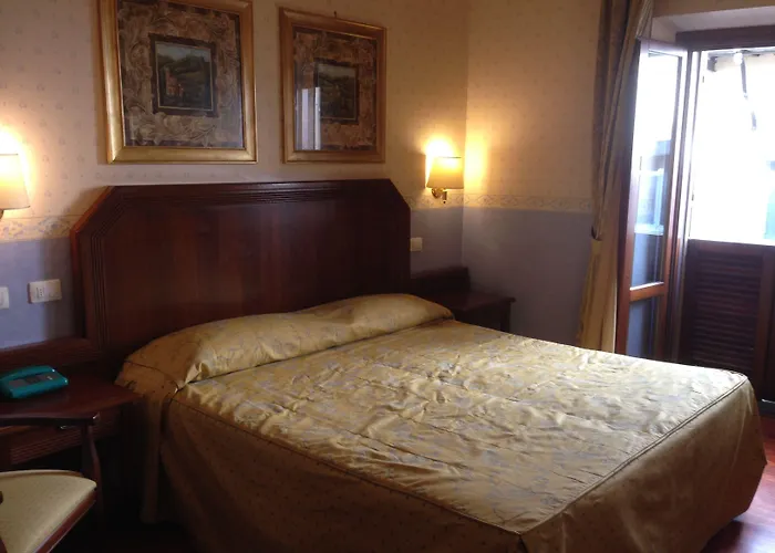 فندق Filippeschi 3*