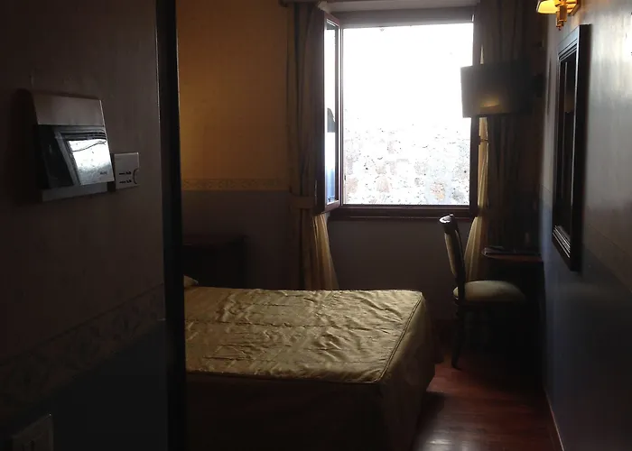 Filippeschi Отель